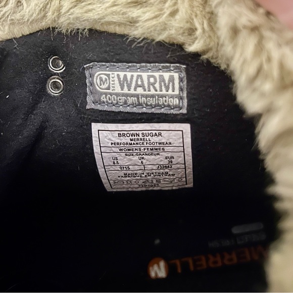 Merrell women’s snow boots - Picture 2 of 4